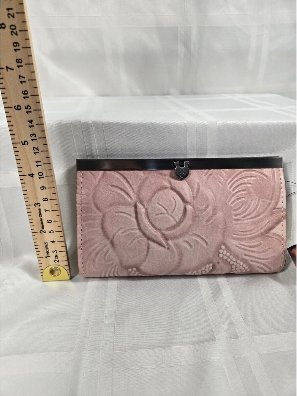 Patricia Nash Cauchy Tooled Rose Leather Clutch Wallet NWT - Picture 6 of 15
